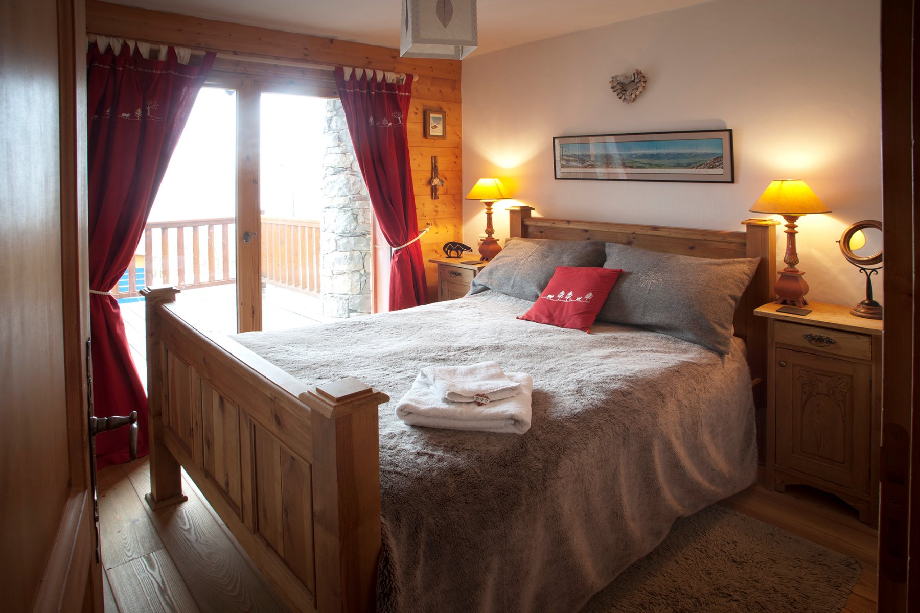 WINTERDANCE-BED1Web-.jpg
